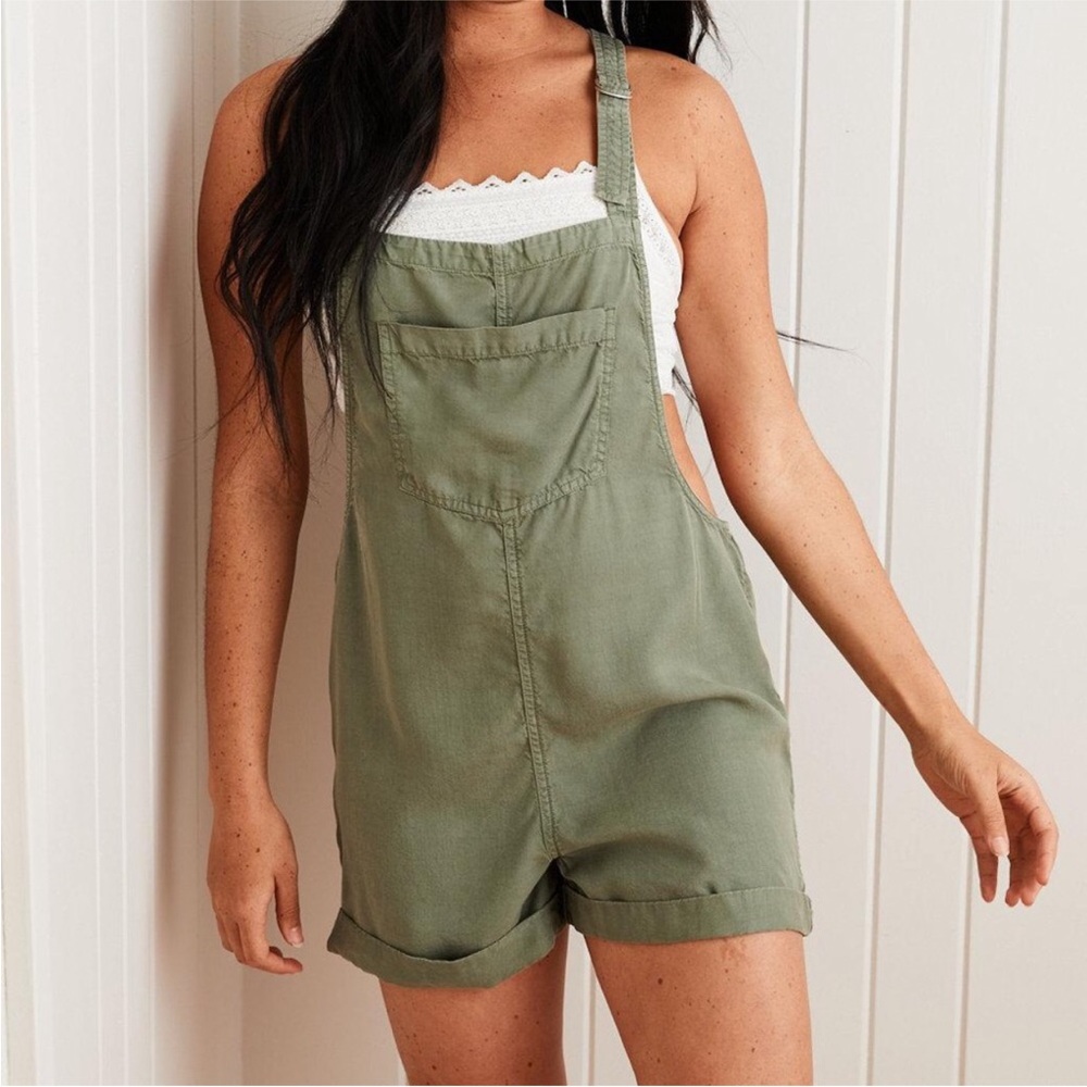 Aerie - Slouchy Chambray Shortalls